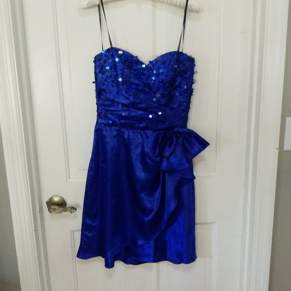 Masquerade Dress, size 7/8